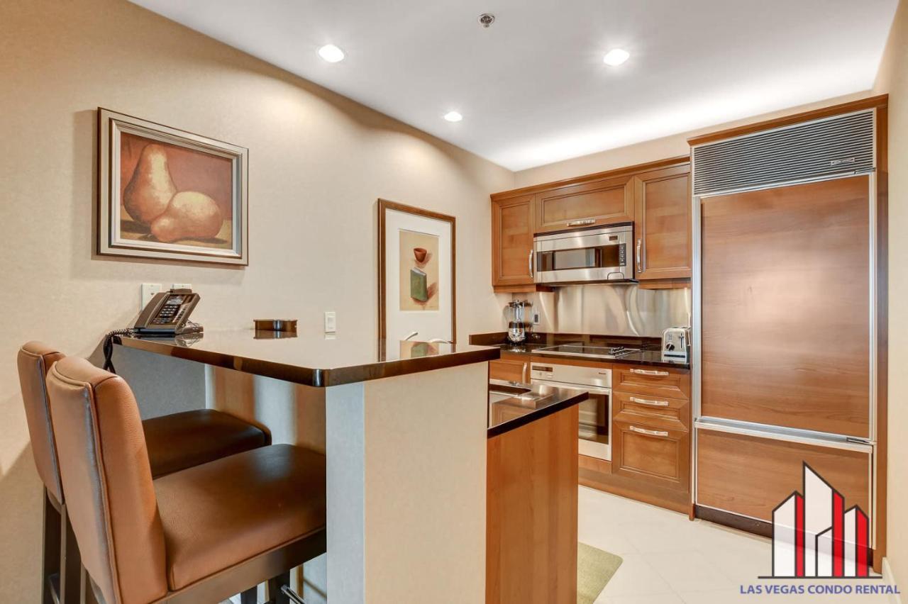 Signature 2Br3Ba balcony combo units 16 702 and 04