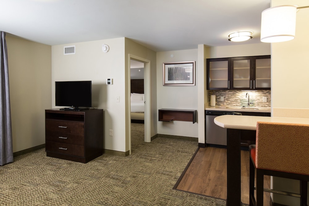 Staybridge Suites Columbus Polaris by IHG - photo 6