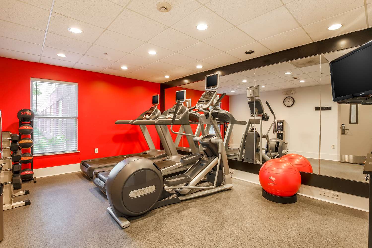 Homewood Suites by Hilton Southwind Hacks Cross - photo 17