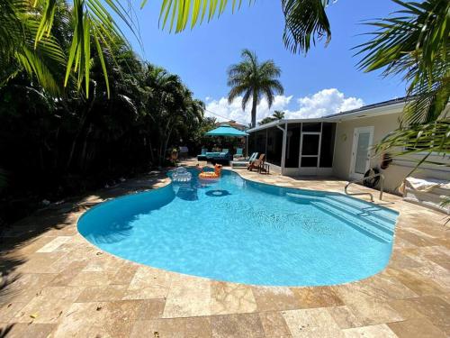 Deerfield Beach heated pool house — 4-Star Luxury Hotel in Deerfield Beach, United States