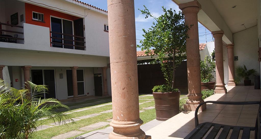 Villa Mont — 4-Star Luxury Hotel in Cuernavaca, Mexico