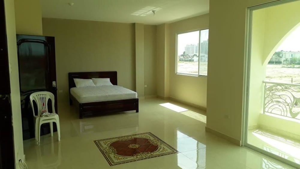 Sinai Tower Inn in Salinas, Ecuador