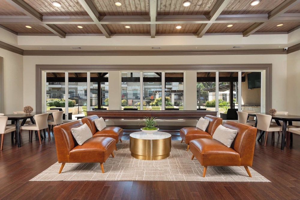 Westpointe Drive Apartments by Landing — 4-Star Luxury Hotel in New Braunfels, United States