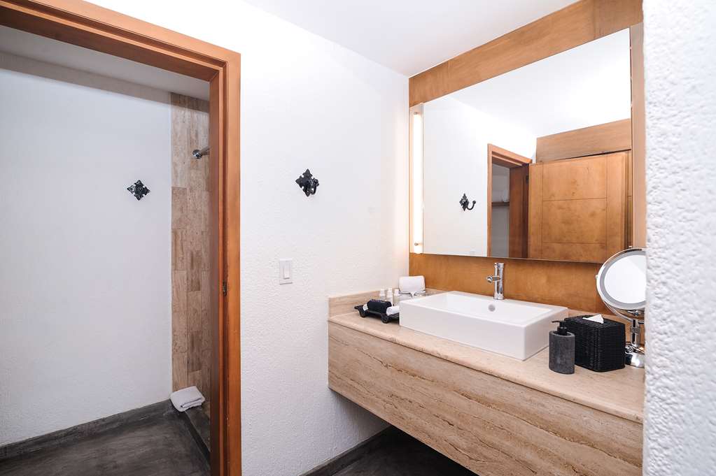 Superior single Bahia Hotel & Beach House