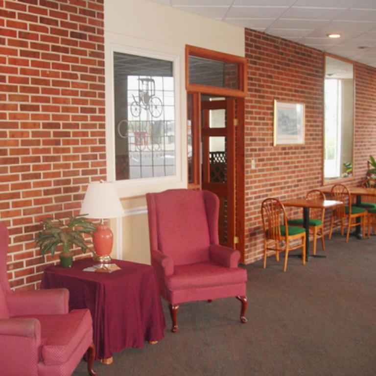 Carriage Inn - photo 8