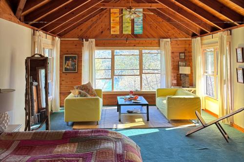 Walela Cabin — 4-Star Luxury Hotel in Topton, United States
