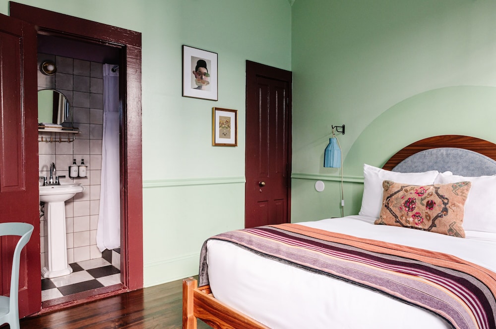 Frenchmen Hotel - photo 27