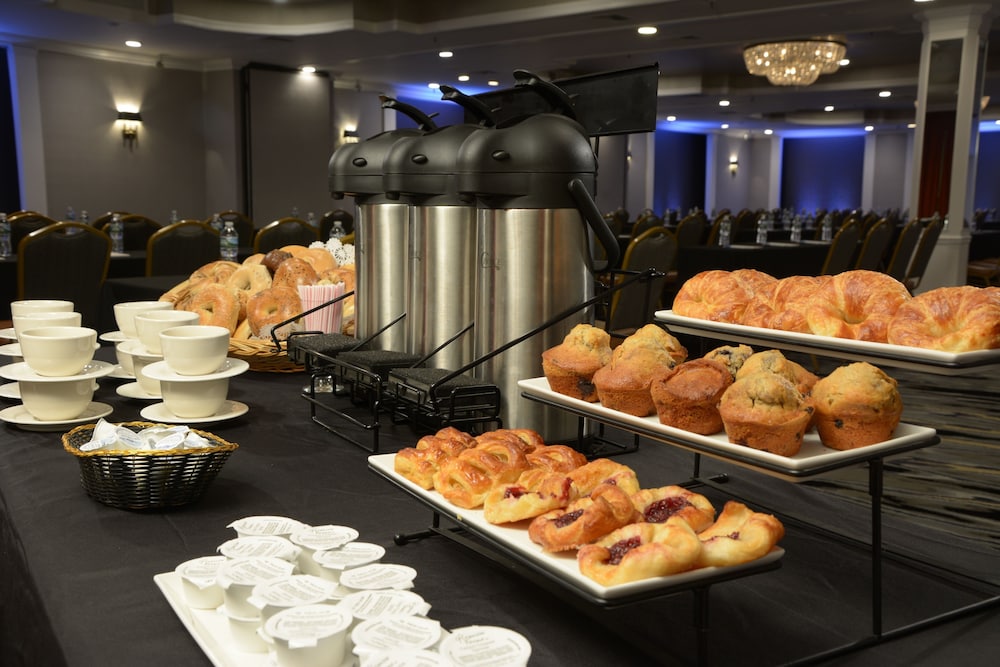Adria Hotel And Conference Center - photo 34