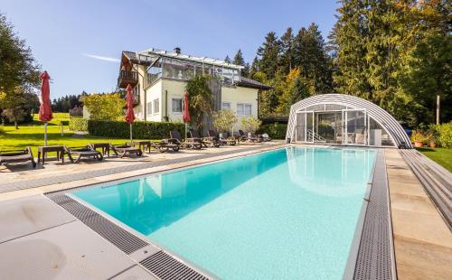 Bergwald Panorama Suiten — 5-Star Luxury Hotel in Scheidegg, Germany