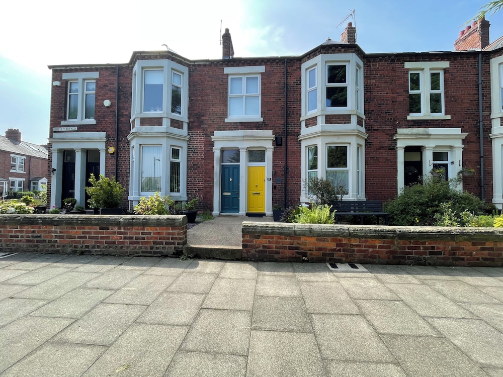 Limpet Lodge — 4-Star Luxury Hotel in North Shields, United Kingdom