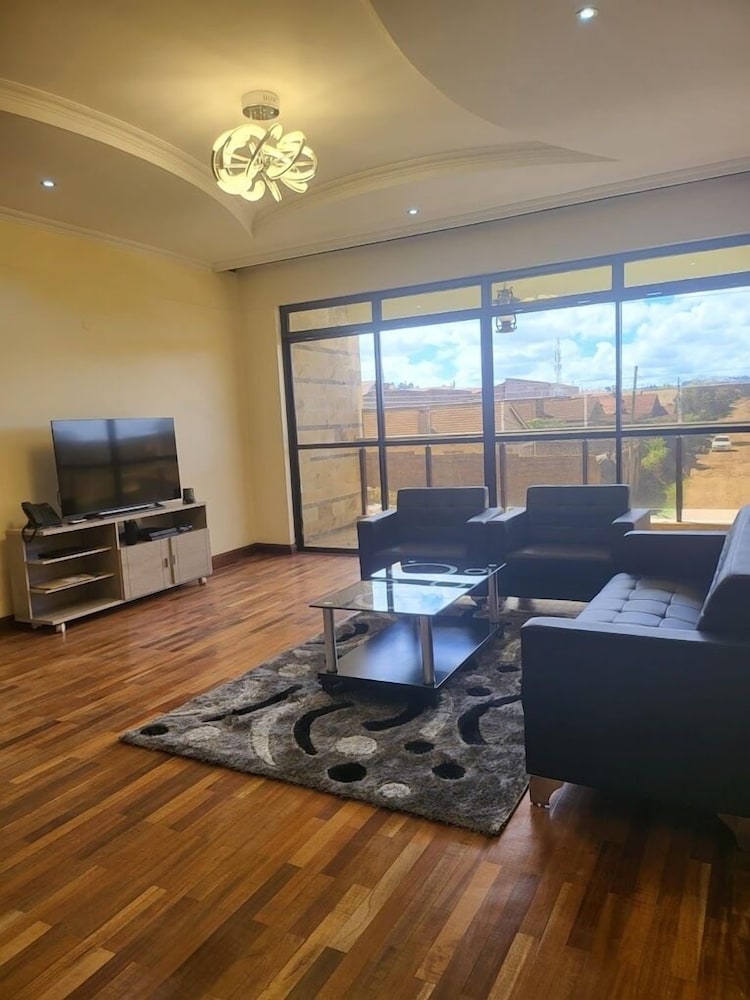 TJ’s Boutique Hotel — Eldoret — photo 3