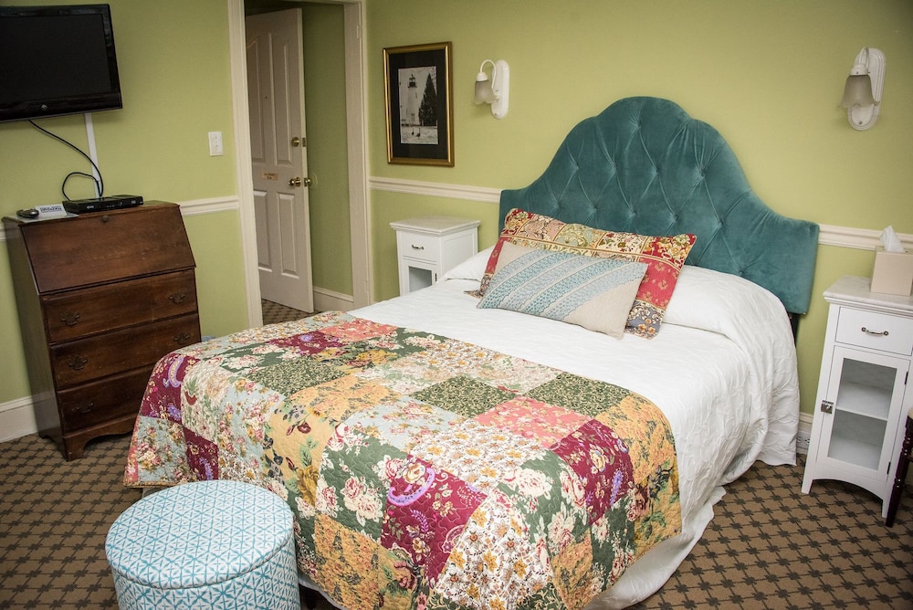 Vandiver Inn - photo 42