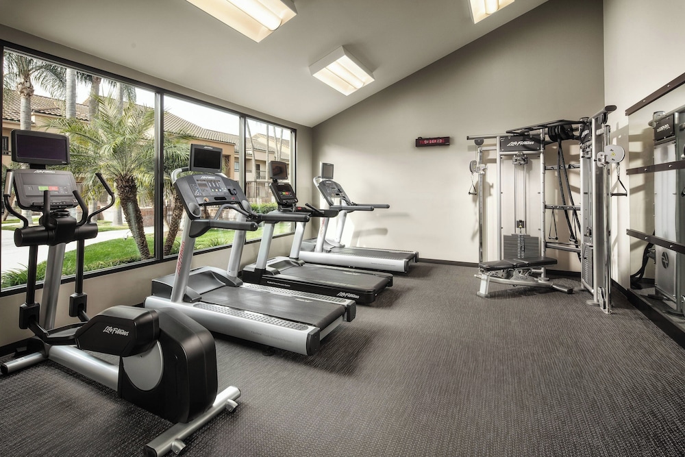 Courtyard by Marriott Anaheim Buena Park - photo 26