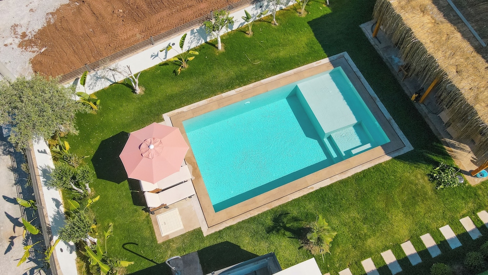 Jessica Villas 2 22245887 — Filyos