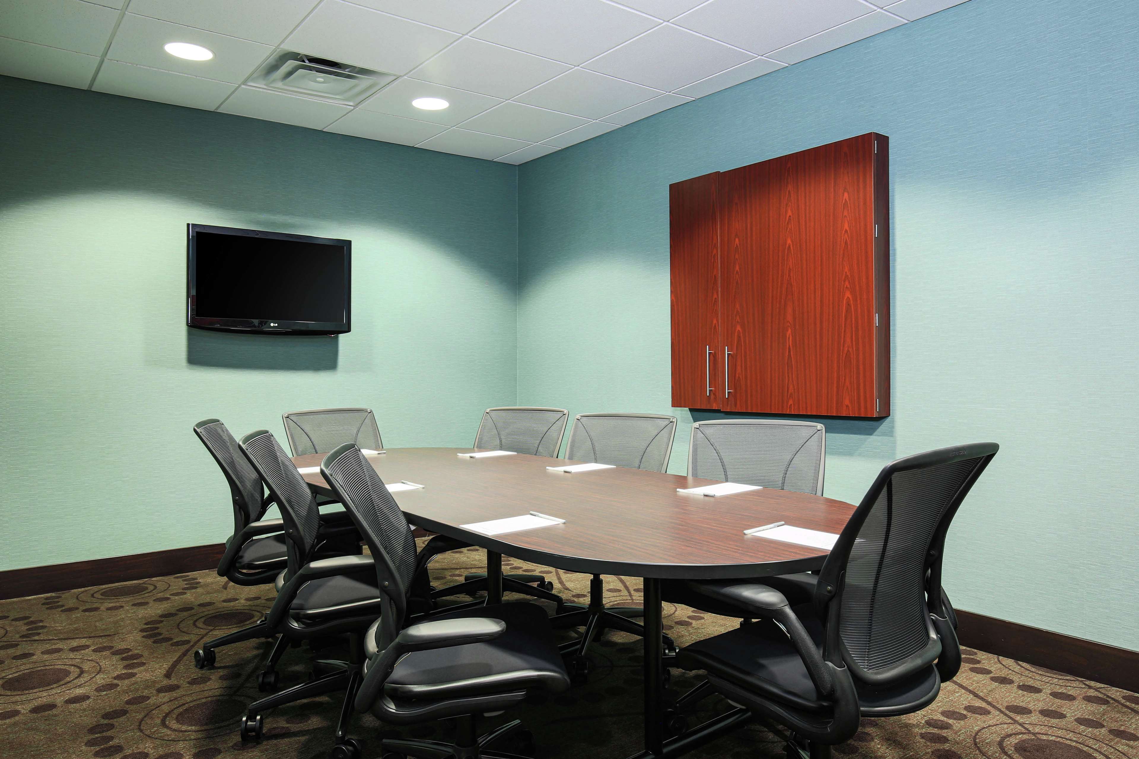 Hampton Inn & Suites Wheeling The Highlands - photo 16