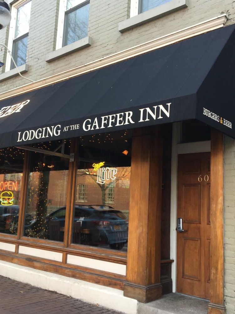 Lodging at the Gaffer Inn in Corning, United States