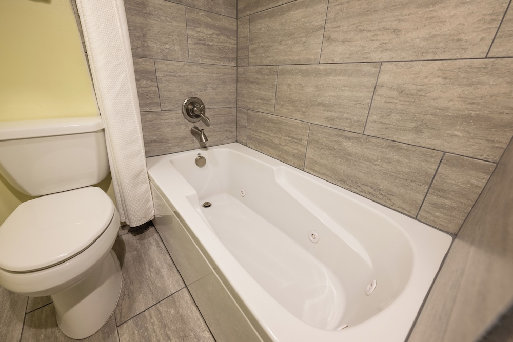 Seaside Oceanfront Inn - photo 116