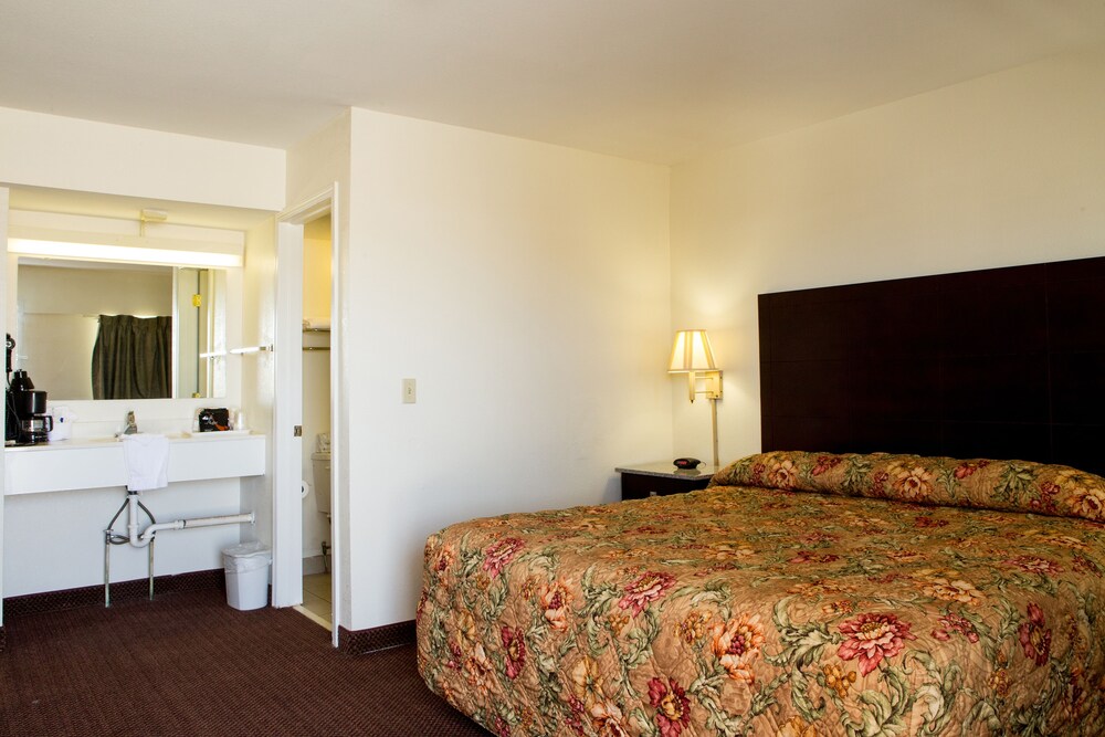 Sands Inn and Kitchen Suites - photo 10