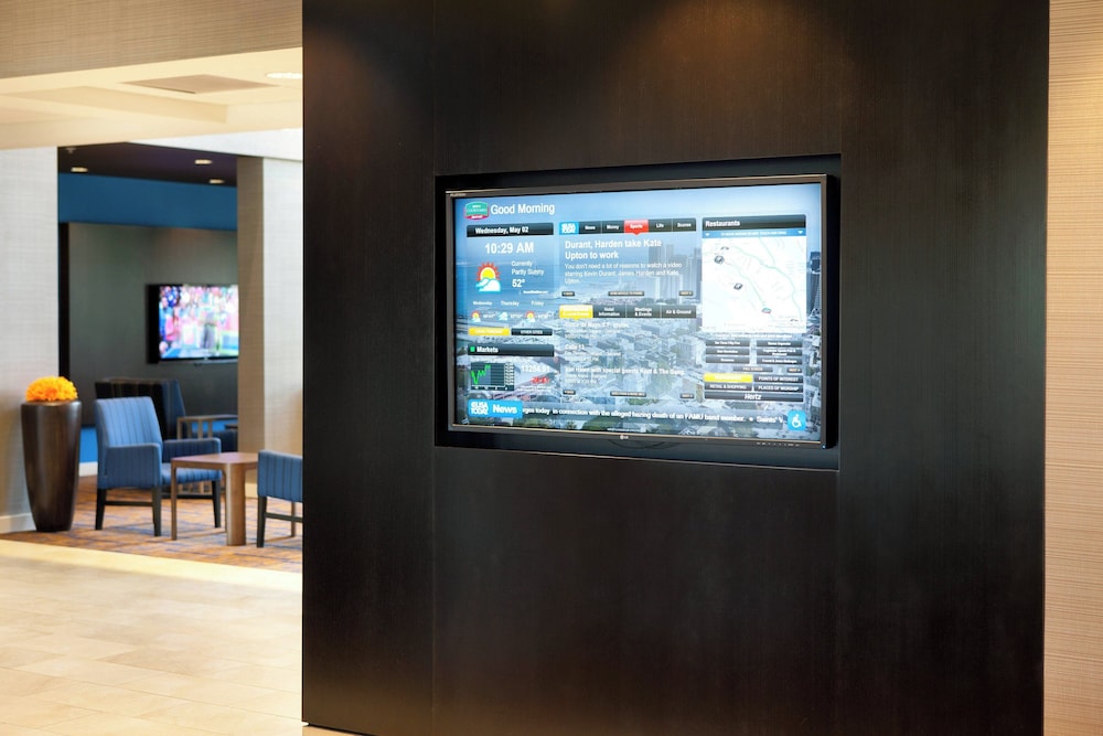 Courtyard by Marriott Oakland Airport - photo 51