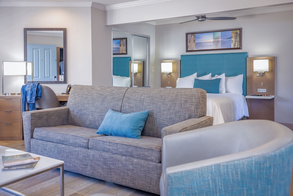 Marina Beach Motel - photo 17