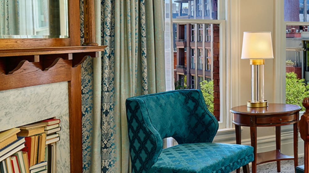 The Oxford Hotel - photo 8