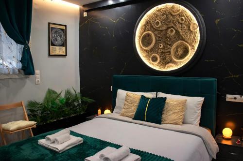 Moon Haven Near Acropolis with 100mbps Wifi — 4-Star Luxury Hotel in Kallithea, Greece