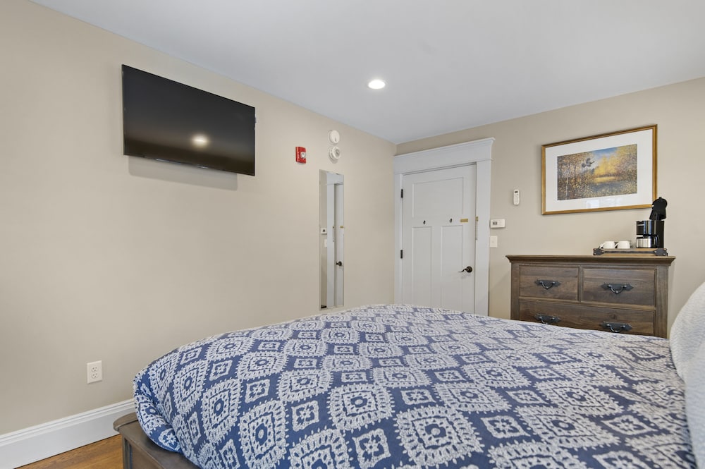 Brook Bound Inn - photo 72