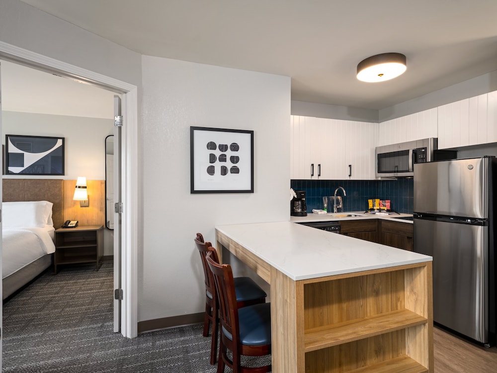 Staybridge Suites Rochester University by IHG - photo 25