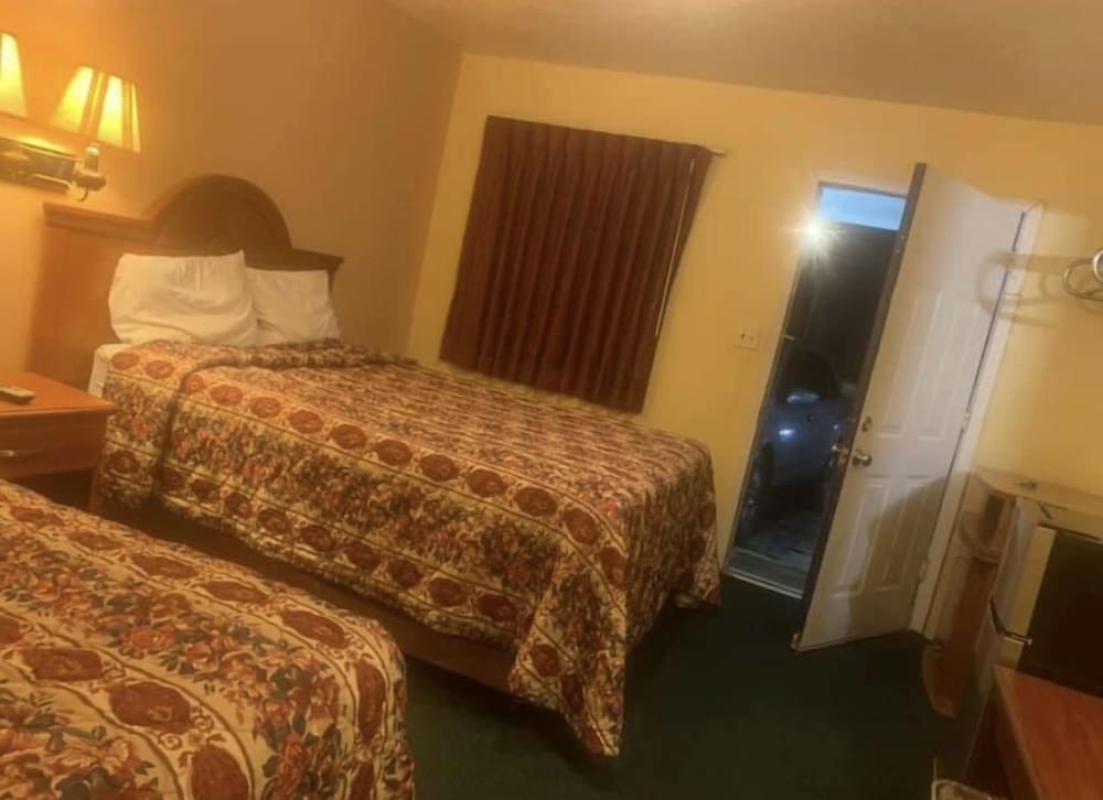 Economy INN poteau - photo 3