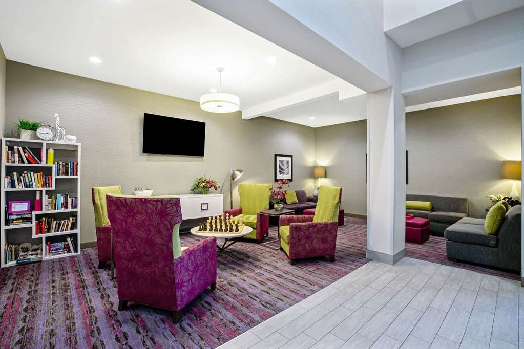 La Quinta Inn & Suites by Wyndham Kearney - photo 7
