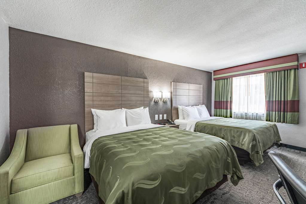 Quality Inn I 10 East near Frost Bank Center - photo 16