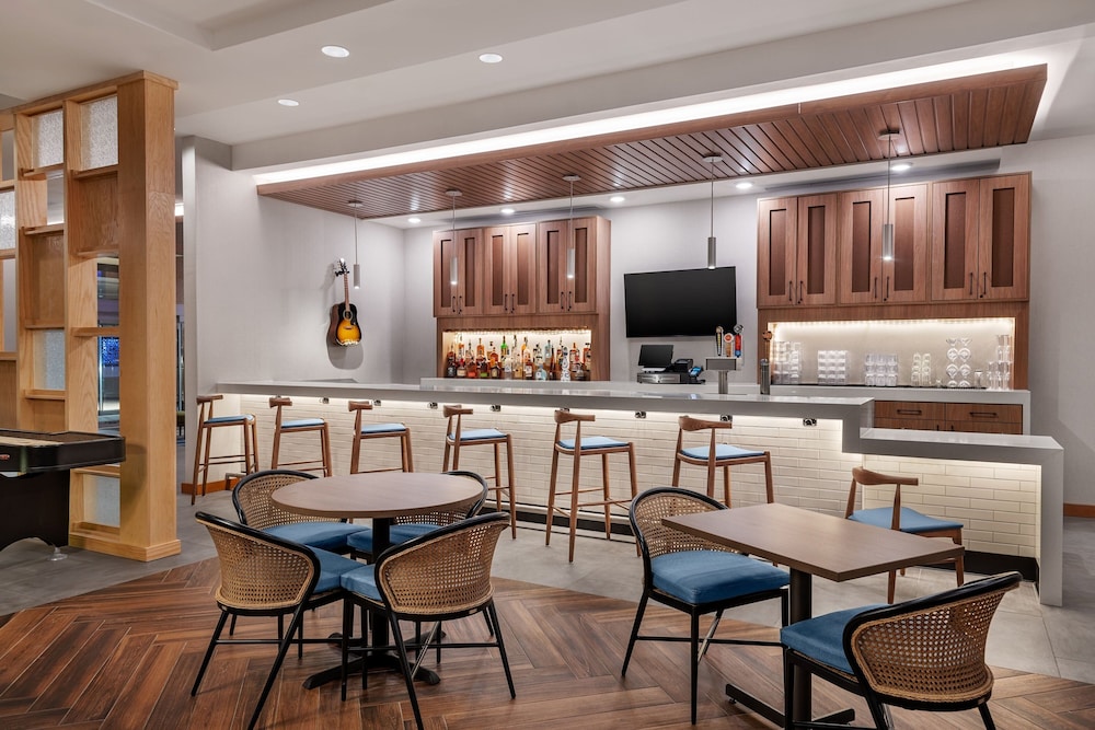 Fairfield by Marriott Inn & Suites Austin Downtown - photo 38