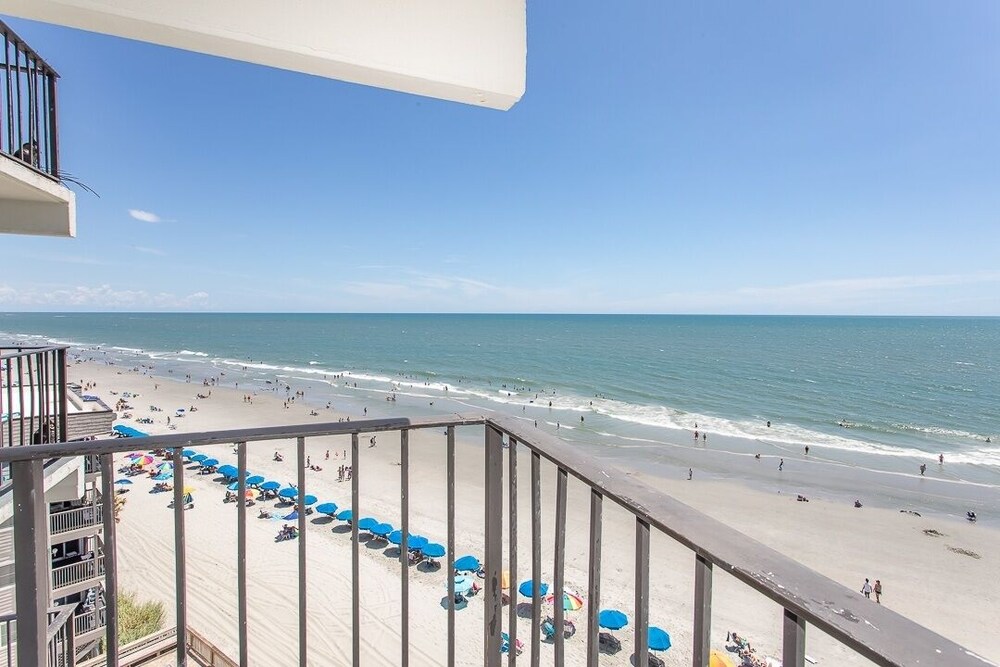 Royal Garden Resort 705 2 Bedroom Condo by RedAwning - photo 50