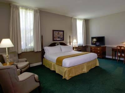 IHG Army Hotels Carlisle Barracks - photo 5