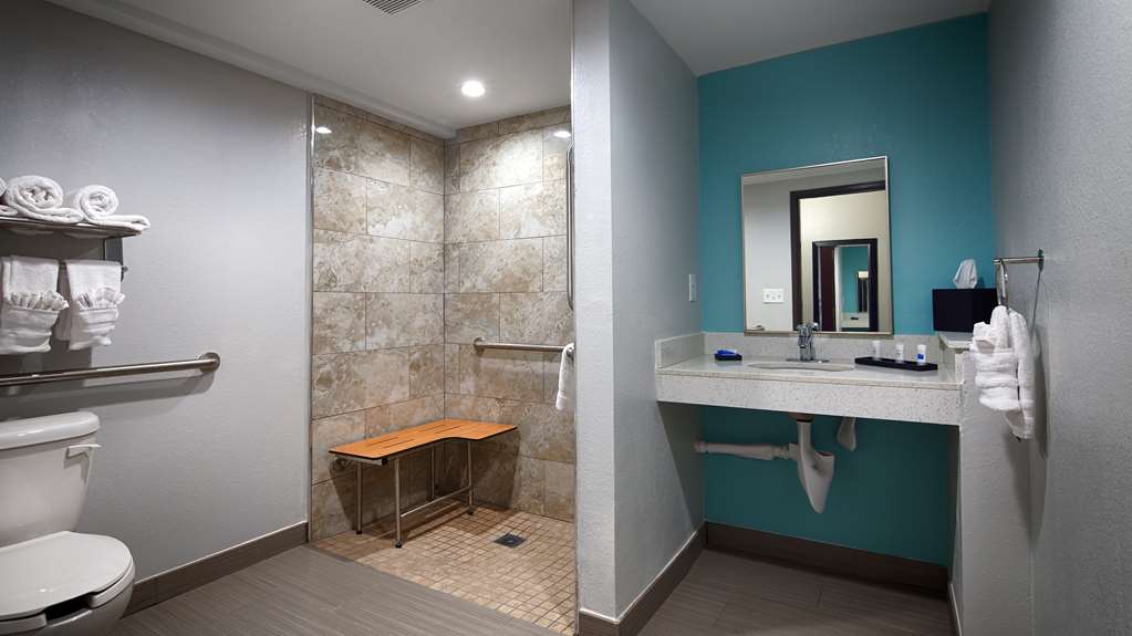 Best Western Plus Hardeeville Inn & Suites - photo 21