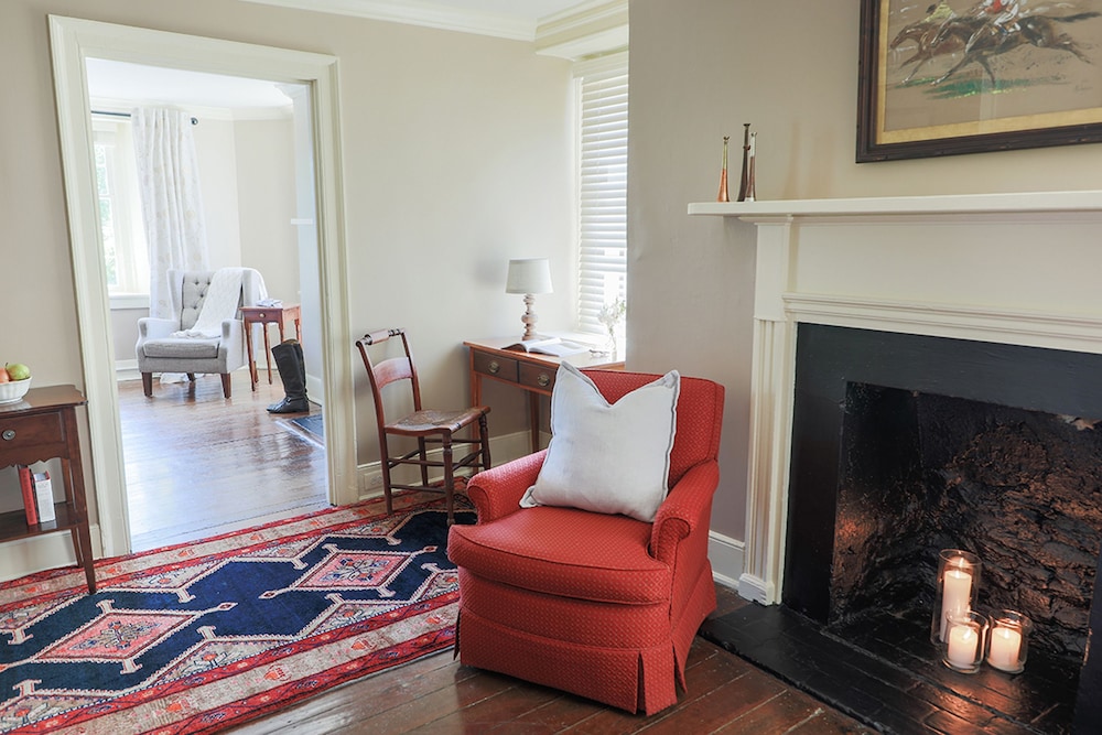 The Red Fox Inn & Tavern - photo 105