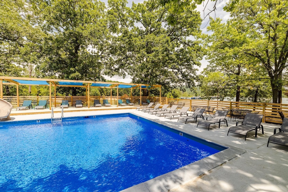 Kimberling Cove Resort - photo 129