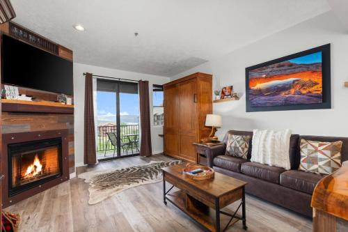 Stillwater 3066 by Moose Management - photo 7