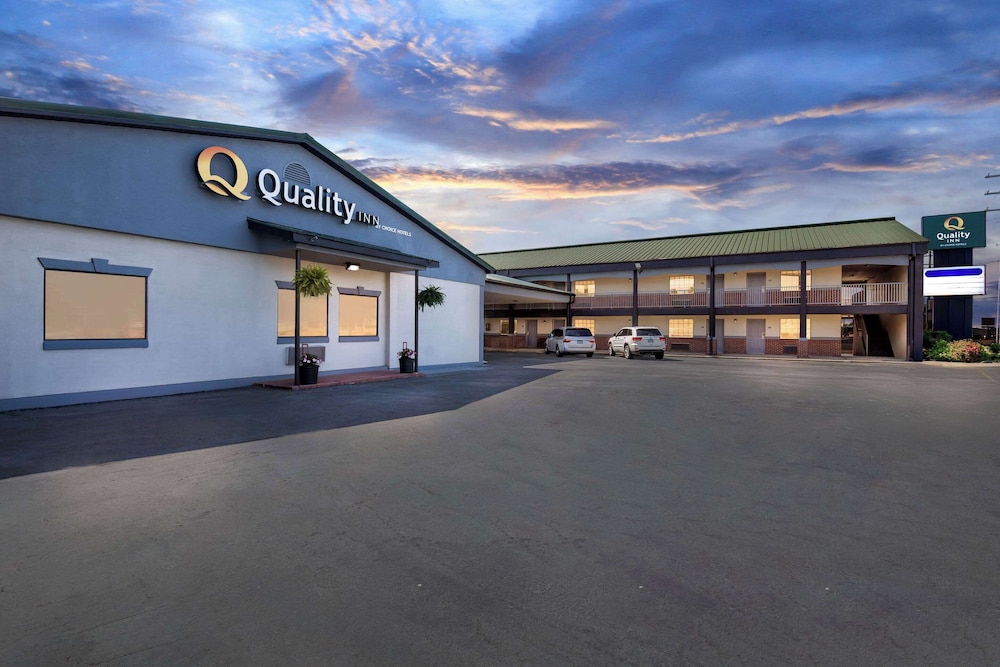 Quality Inn Lawrenceburg — hotel in Lawrenceburg