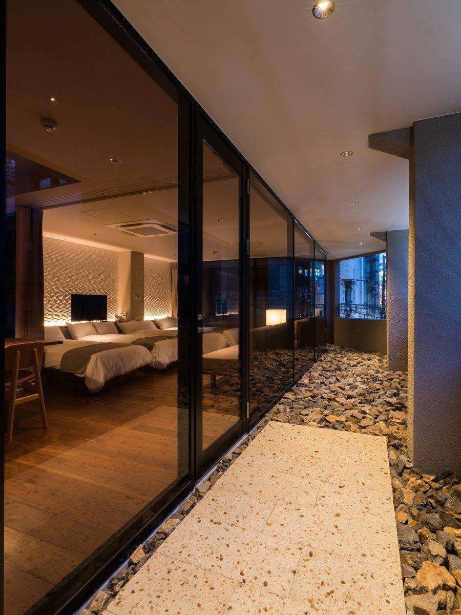 Attic0475 — Osaka — photo 4