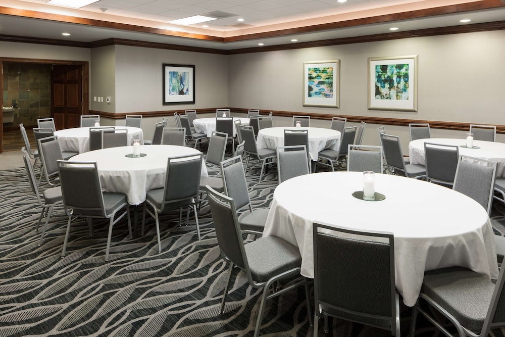Homewood Suites by Hilton Denton - photo 31
