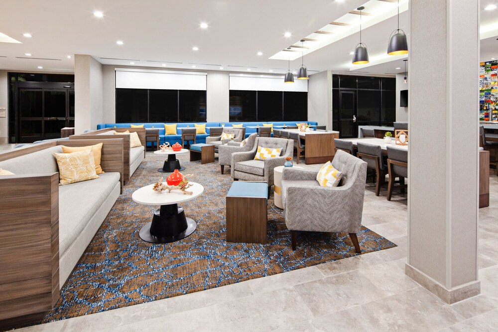 SpringHill Suites by Marriott Escondido Downtown - photo 2