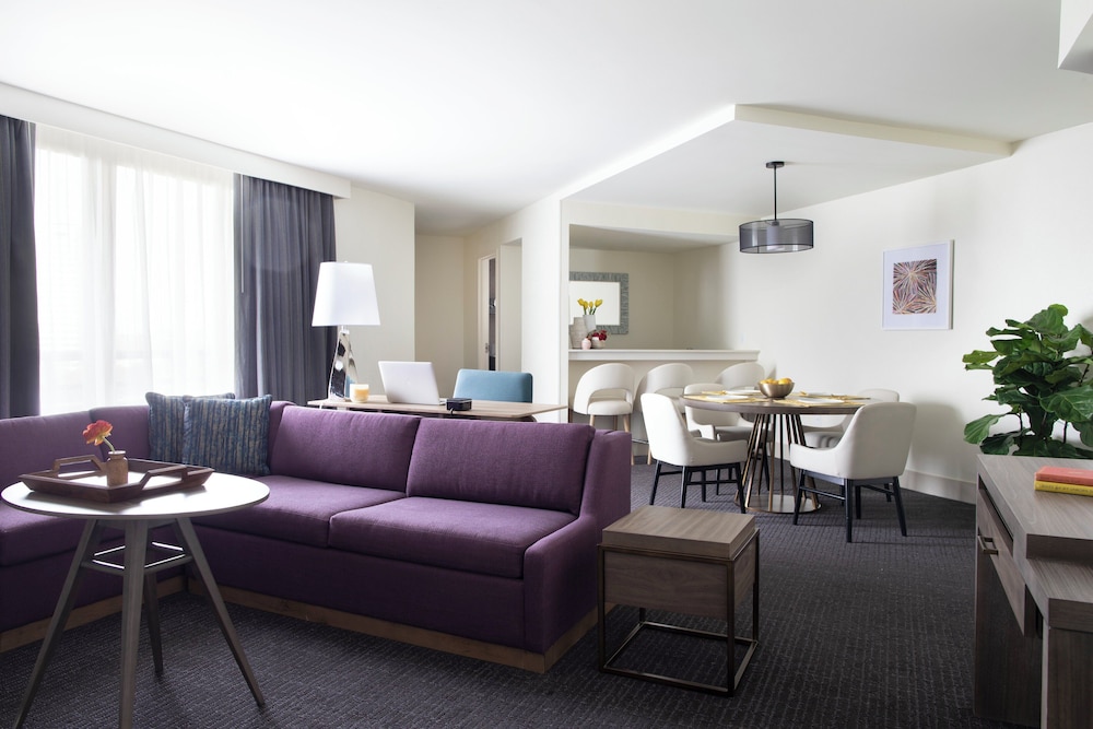 Crowne Plaza Atlanta Perimeter at Ravinia by IHG - photo 28
