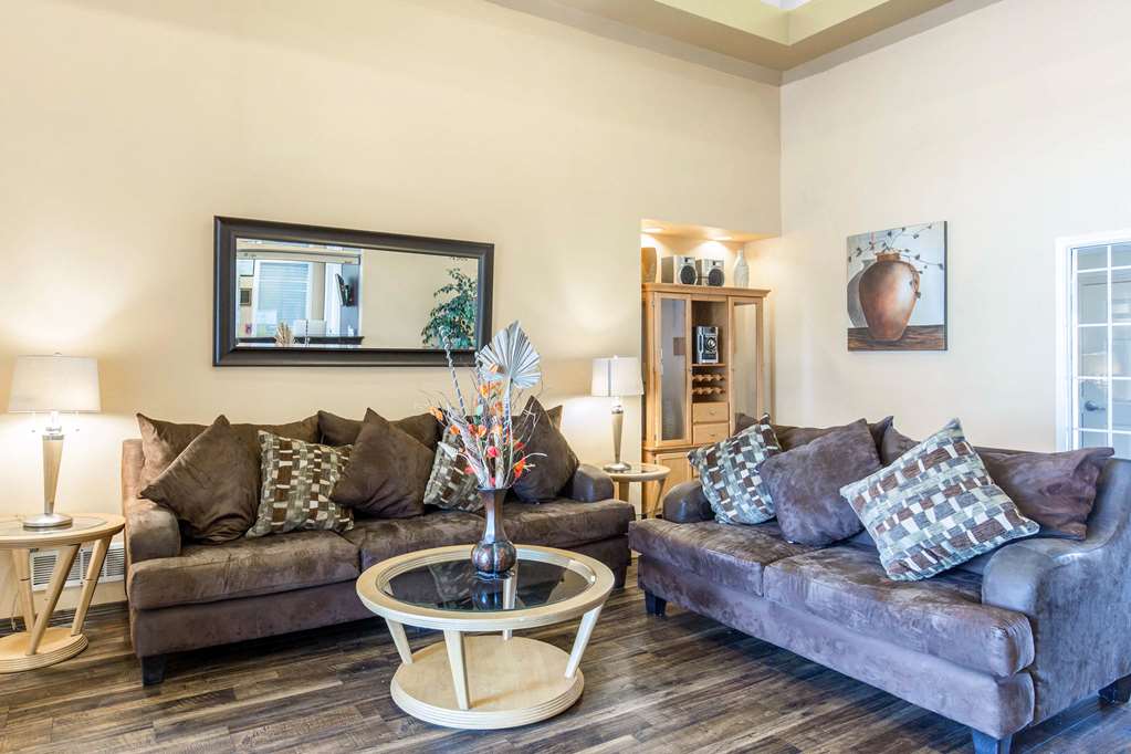 Suburban Studios Lewisville - photo 3