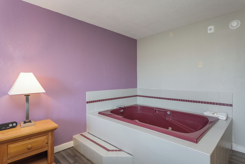Sauk River Inn & Suites a Travelodge by Wyndham - photo 9
