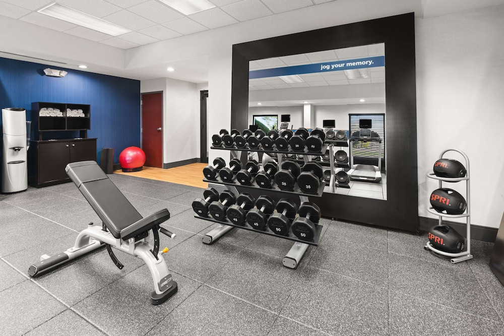 Hampton Inn Seekonk - photo 25