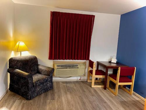 Travelodge by Wyndham Junction City - photo 4