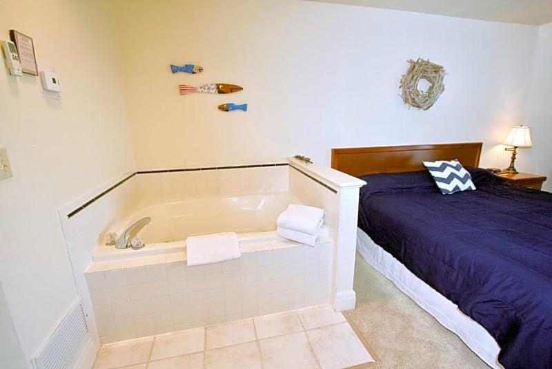 Baileys Harbor Yacht Club Resort - photo 44