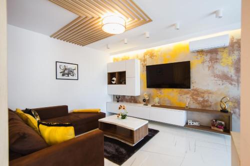 Romantic getaway at West Residence — 4-Star Luxury Hotel in Oradea, Romania