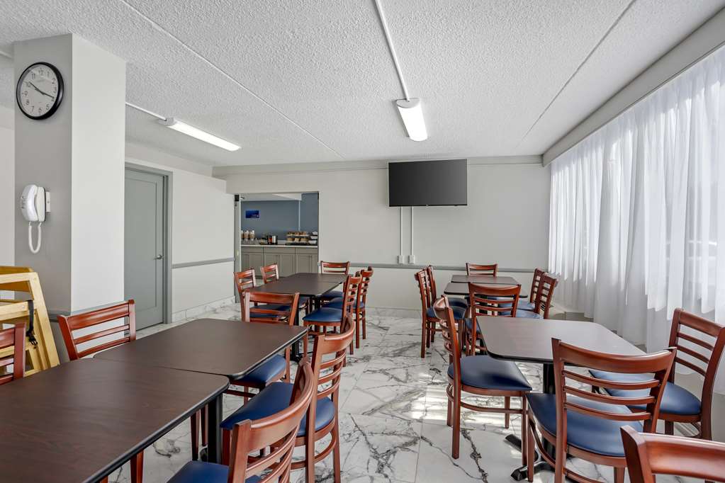 Best Western Rutgers University Hotel - photo 47